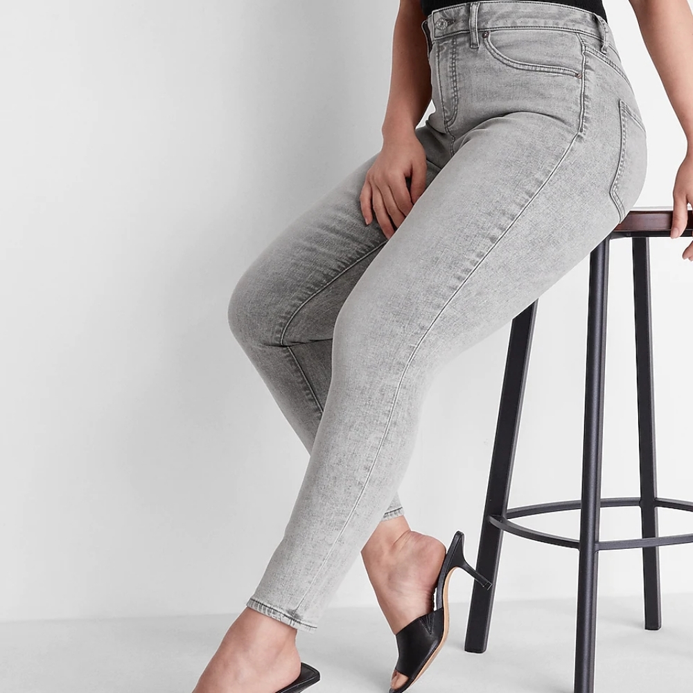 Express Jeans - Picture 3 of 3